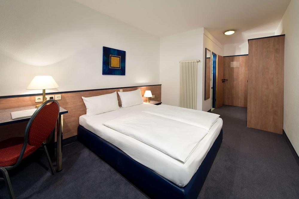 Achat Hotel Monheim Am Rhein Εξωτερικό φωτογραφία